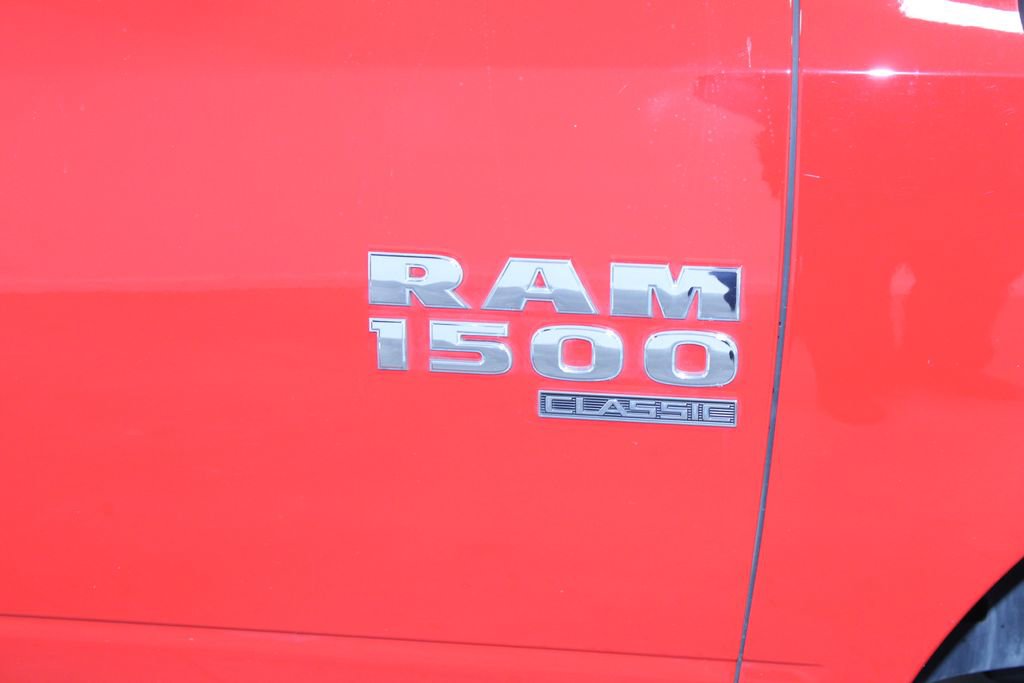 Used 2024 RAM 1500 Classic SLT image 12