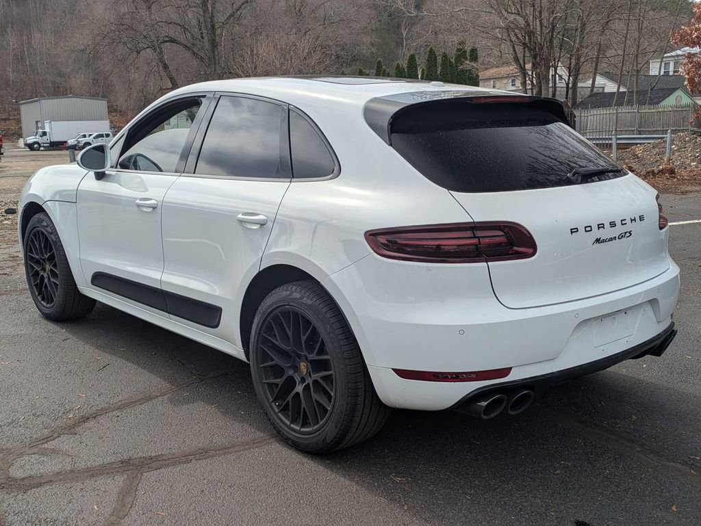 Used 2017 Porsche Macan GTS image 4