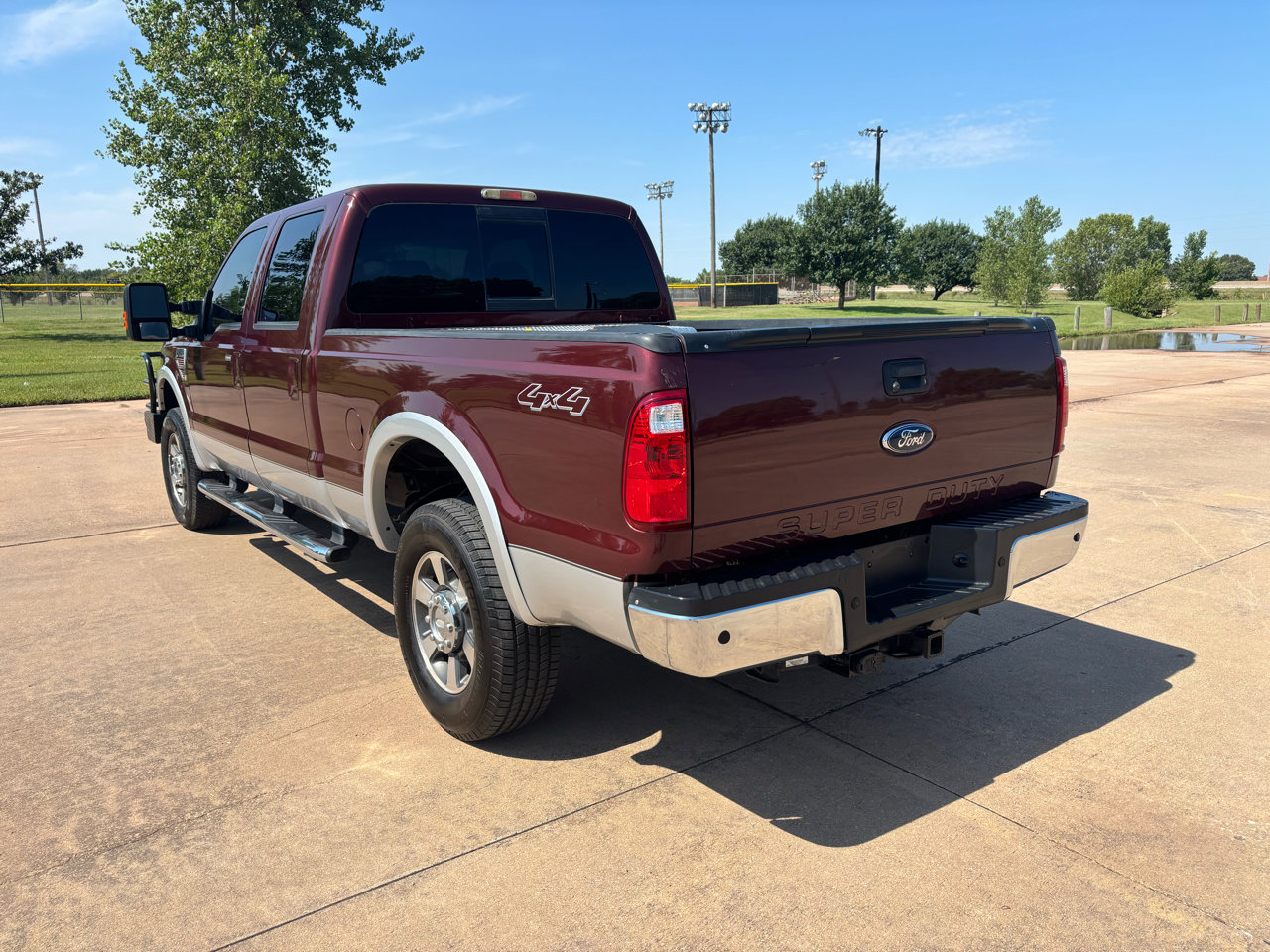 Used 2010 Ford F250 Lariat image 7
