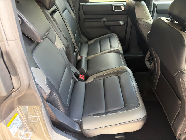 New 2026 Ford Bronco Outer Banks AWD/4WD image 18