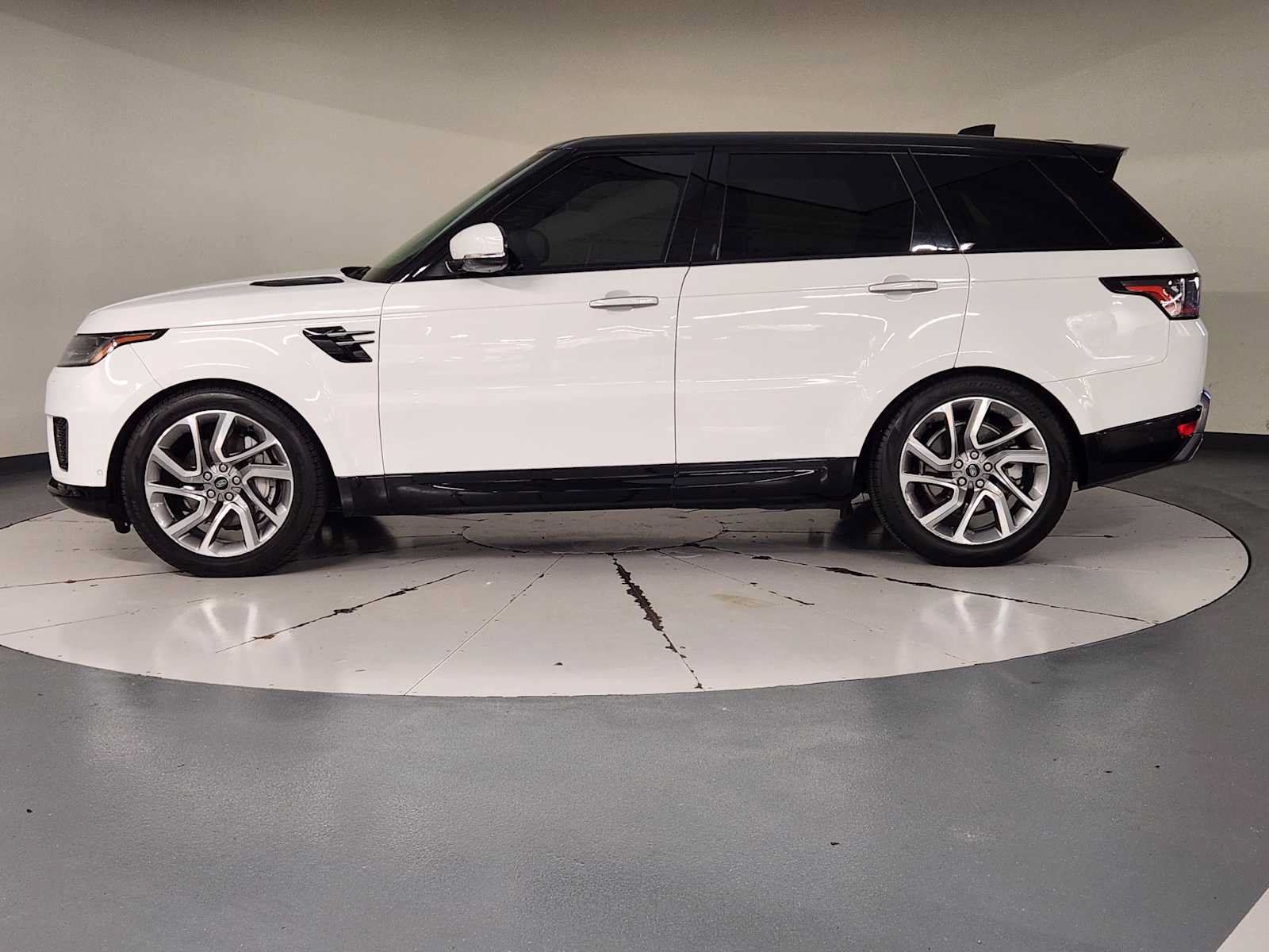 Used 2022 Land Rover Range Rover Sport HSE Silver Edition AWD/4WD image 5