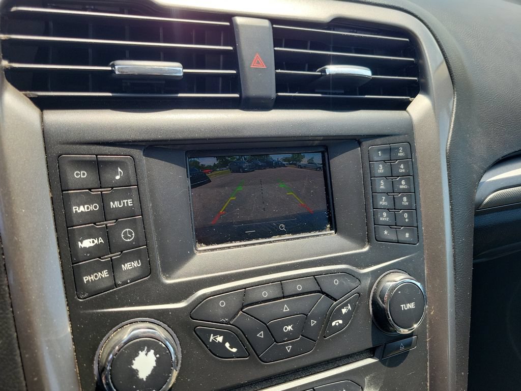 Used 2018 Ford Fusion S FWD image 30