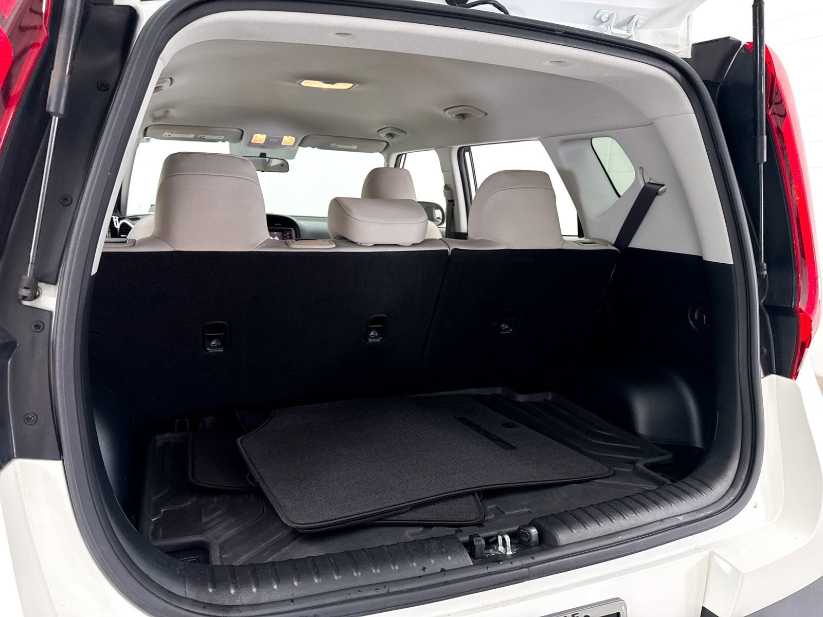 Used 2021 Kia Soul LX image 30