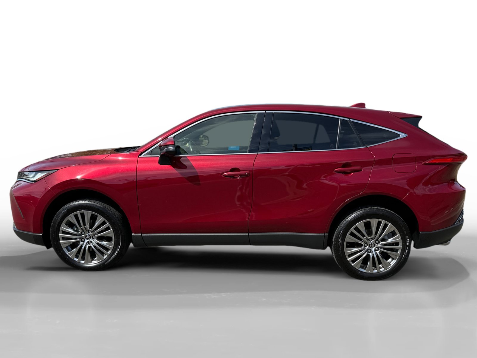 Used 2022 Toyota Venza Limited w/ Advanced Technology Package AWD/4WD image 2