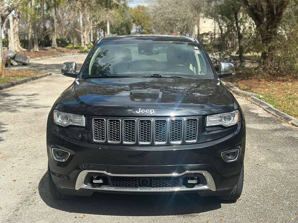 Used 2014 Jeep Grand Cherokee Overland w/ Advanced Technology Group AWD/4WD image 2