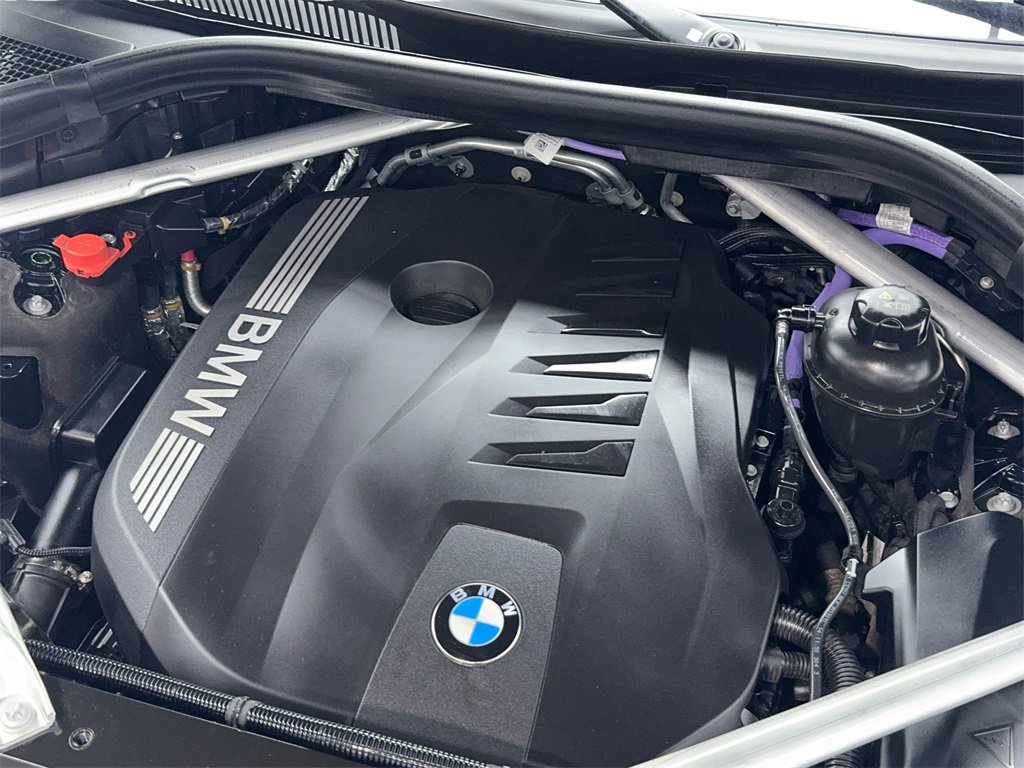 Used 2024 BMW X7 xDrive40i image 62