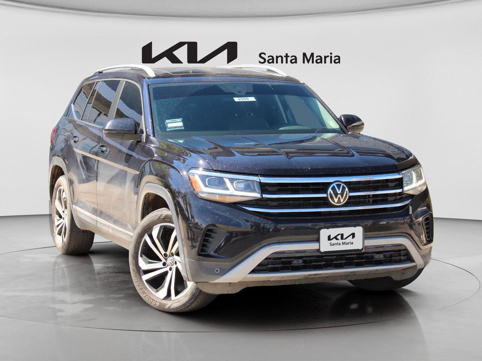 Used 2022 Volkswagen Atlas SEL AWD/4WD image 2