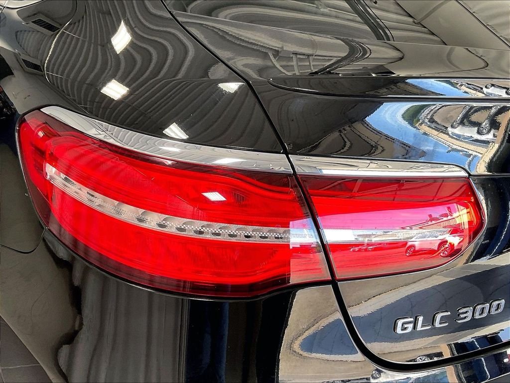 Used 2019 Mercedes-Benz GLC 300 4MATIC Coupe image 34