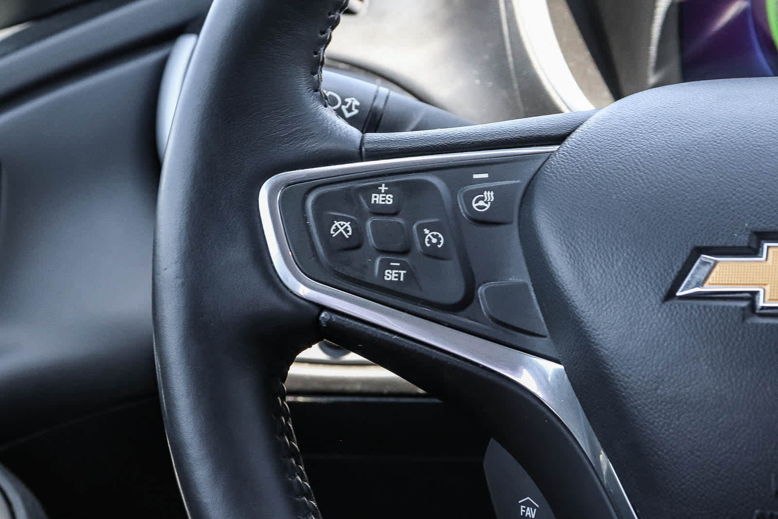 Used 2016 Chevrolet Volt LT w/ Comfort Package FWD image 23