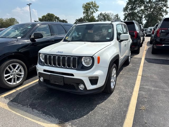 Used 2019 Jeep Renegade Latitude FWD image 2