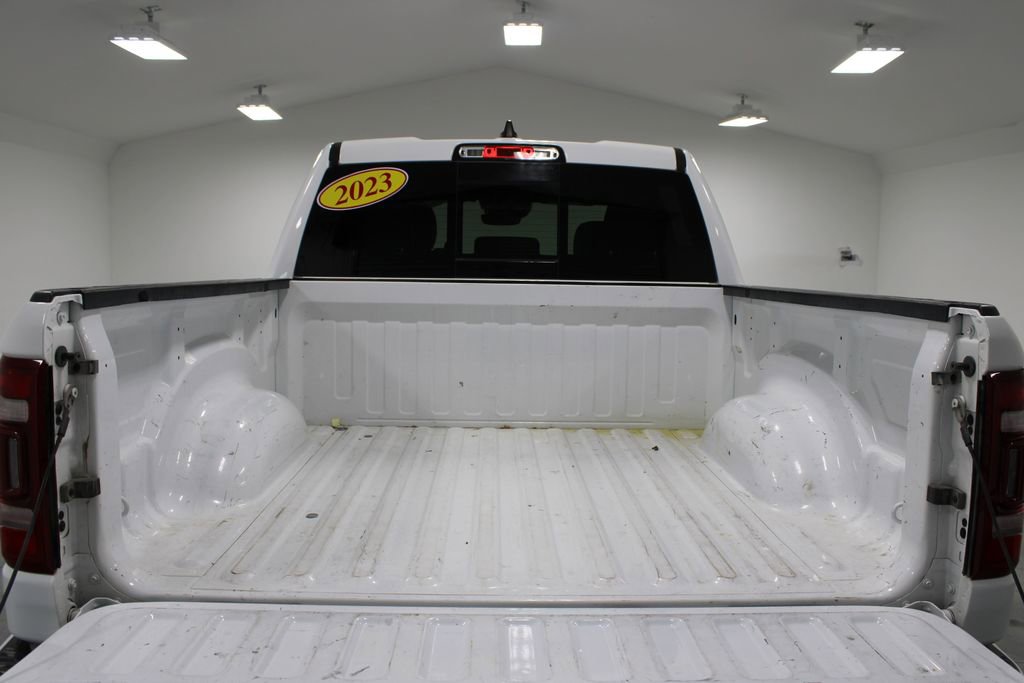 Used 2023 RAM 1500 Limited w/ Body Color Bumper Group image 18