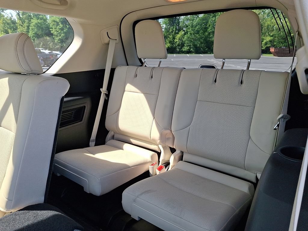 Used 2021 Lexus GX 460 Premium w/ Premium Package AWD/4WD image 11