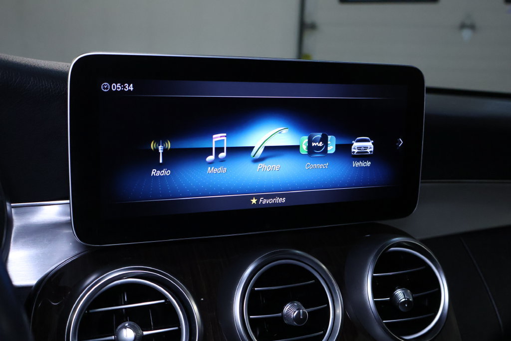 Used 2020 Mercedes-Benz C 300 4MATIC Coupe w/ AMG Line image 29