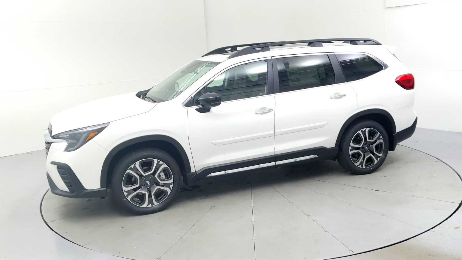 New 2025 Subaru Ascent Touring image 5