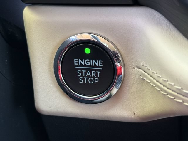 Used 2024 Ford Expedition Platinum RWD image 21