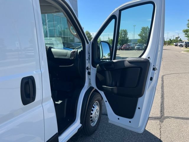 New 2026 RAM ProMaster 2500 w/ Convenience Group FWD image 6