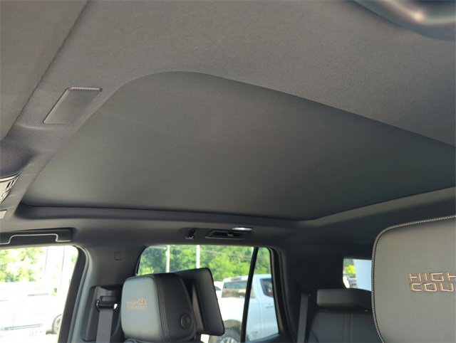 New 2025 Chevrolet Tahoe High Country image 19