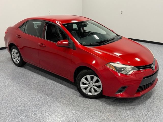Used 2016 Toyota Corolla LE FWD image 34