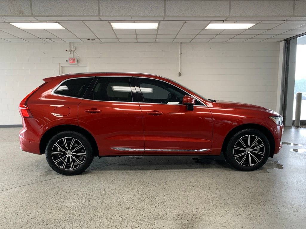 Used 2019 Volvo XC60 T6 Inscription w/ Protection Package AWD/4WD image 6
