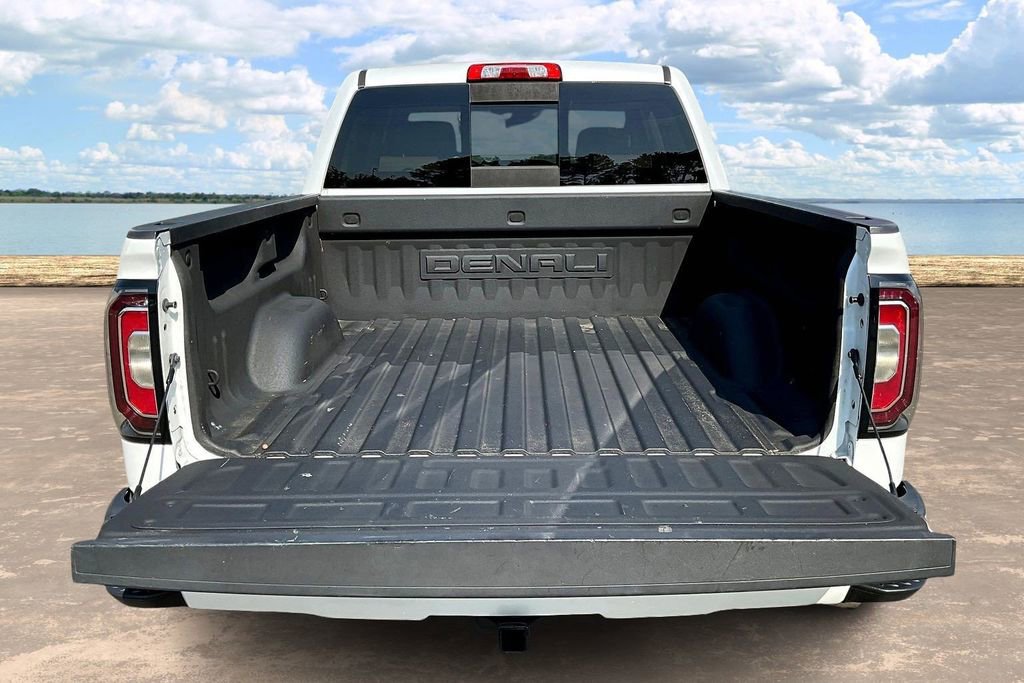 Used 2018 GMC Sierra 1500 Denali image 9