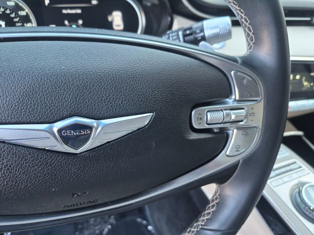 Used 2023 Genesis GV70 2.5T AWD/4WD image 16