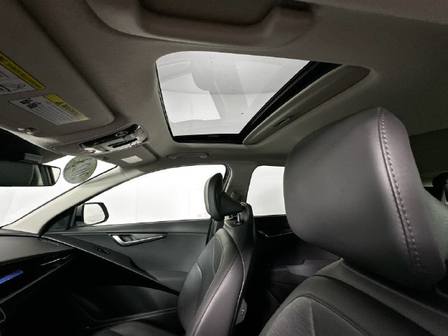 Used 2023 Kia Niro Wave w/ Wave Preserve Package FWD image 20
