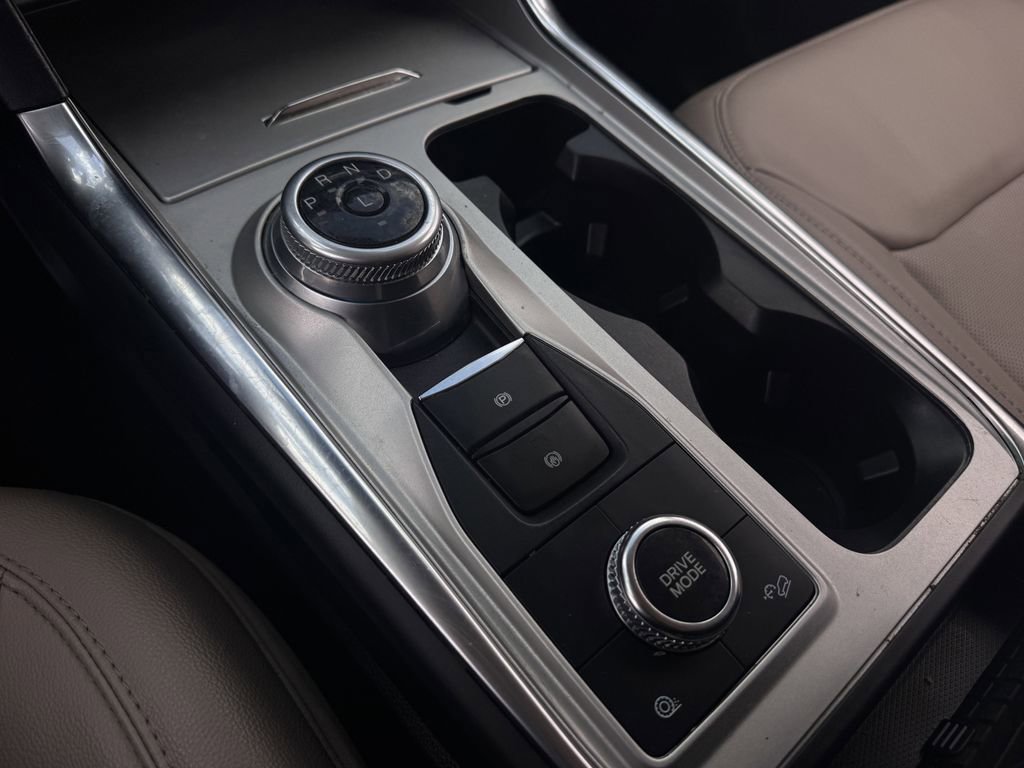 Used 2023 Ford Explorer Limited image 20