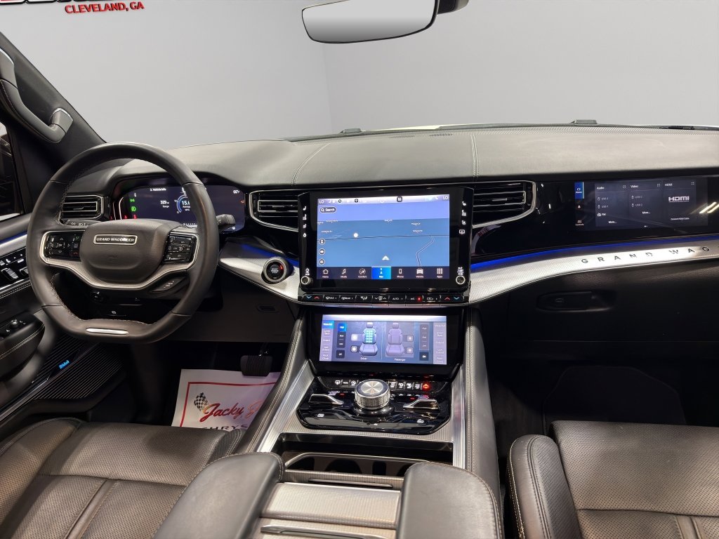 Used 2023 Jeep Grand Wagoneer L 4WD image 19