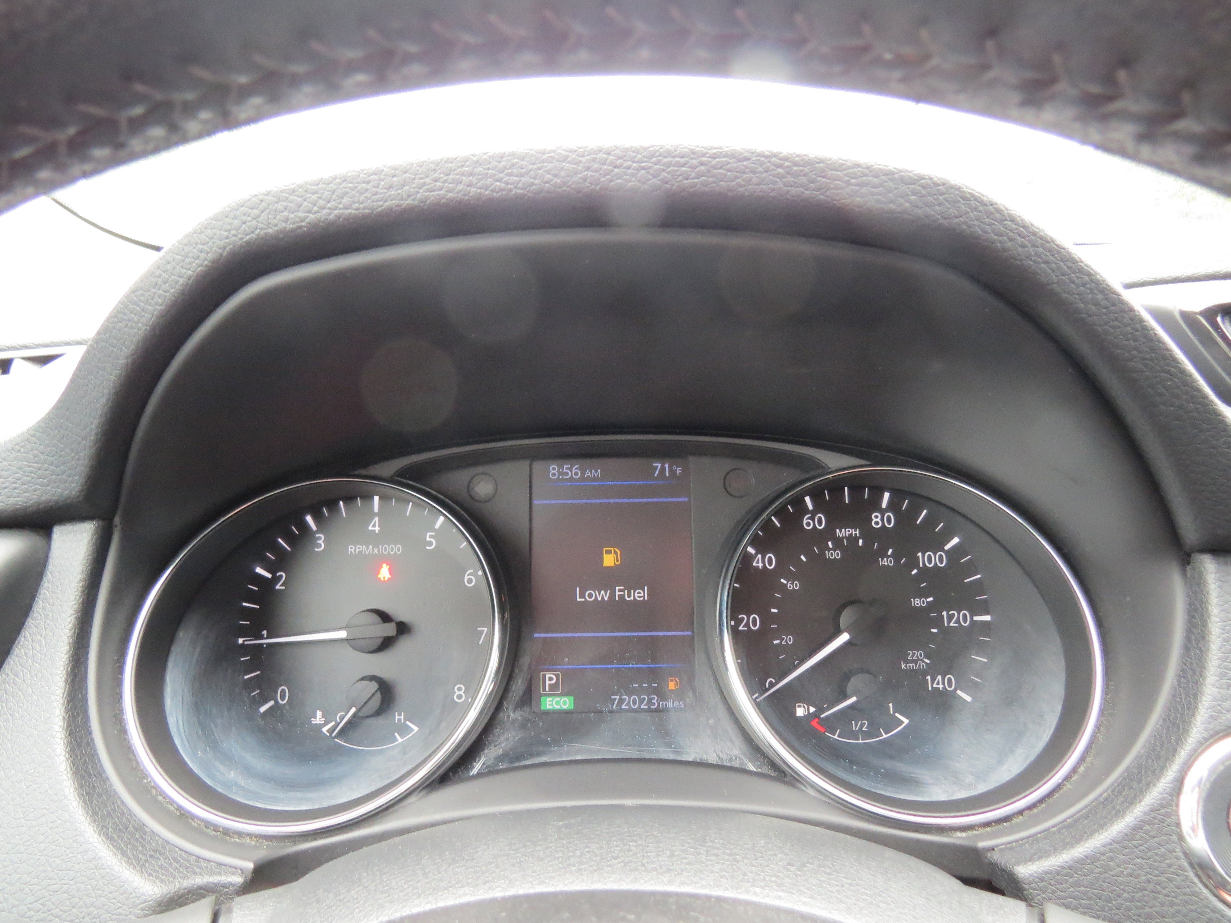 Used 2020 Nissan Rogue SV image 18