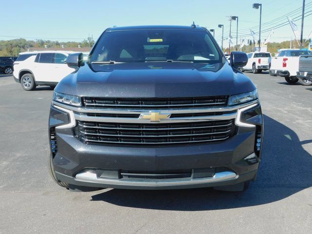 Used 2023 Chevrolet Suburban LT image 7