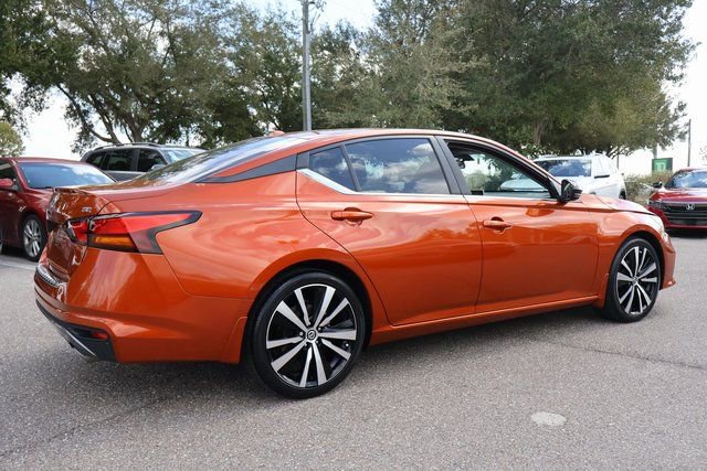 Used 2021 Nissan Altima 2.5 SR w/ SR Premium Package image 8