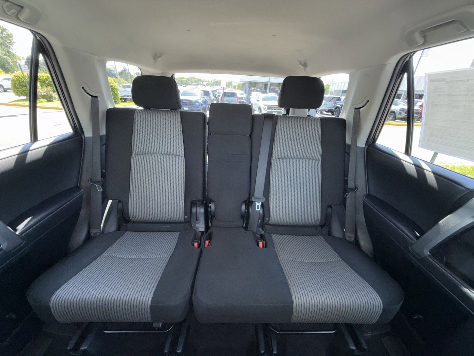 Used 2023 Toyota 4Runner SR5 AWD/4WD image 23
