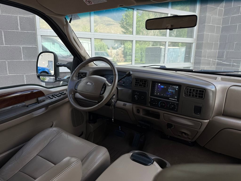 Used 2004 Ford F350 Lariat AWD/4WD image 41