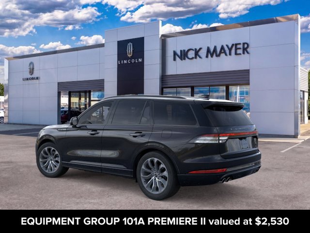 New 2026 Lincoln Aviator AWD w/ Jet Appearance Package image 4