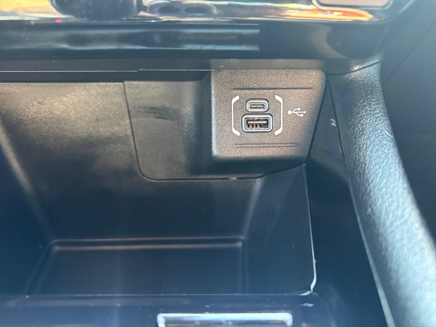 Used 2024 Jeep Compass Limited AWD/4WD image 25