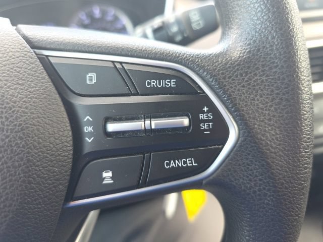 Used 2019 Hyundai Santa Fe SE FWD image 16