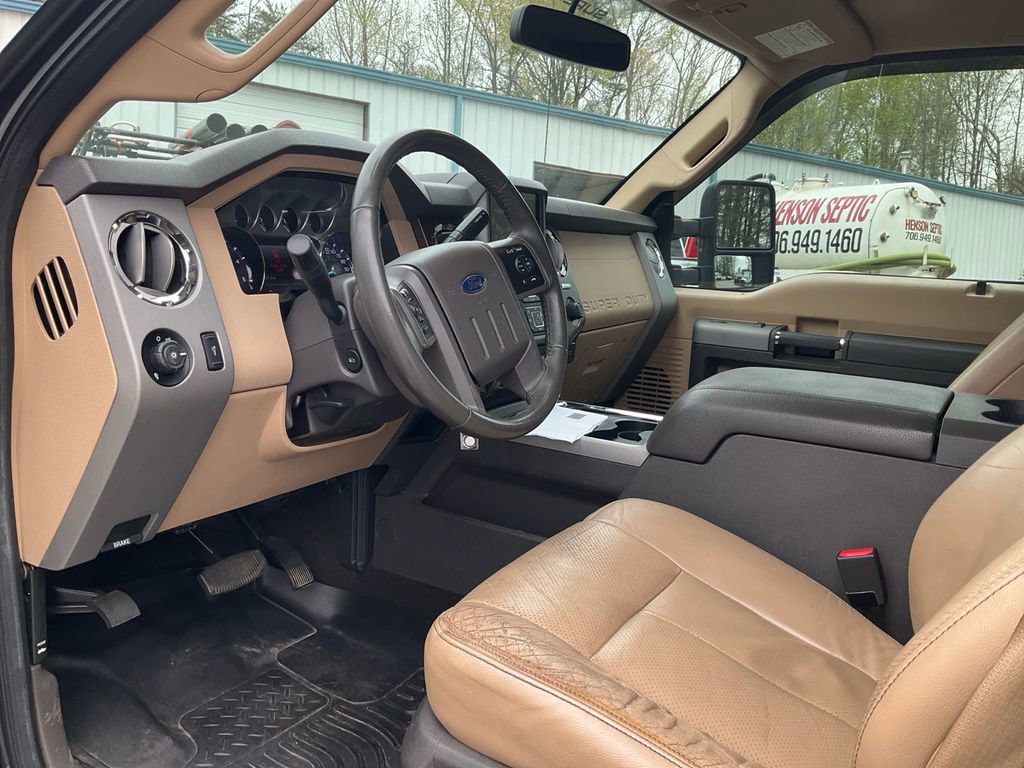Used 2014 Ford F250 Lariat image 15