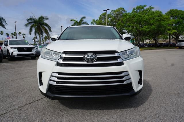 Used 2019 Toyota Highlander LE image 22