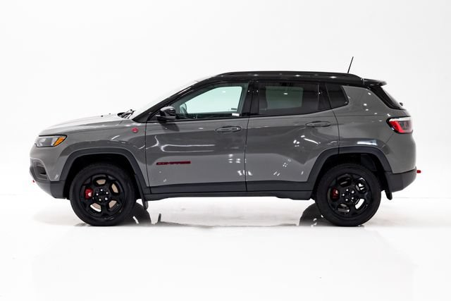 Used 2023 Jeep Compass Trailhawk AWD/4WD image 25