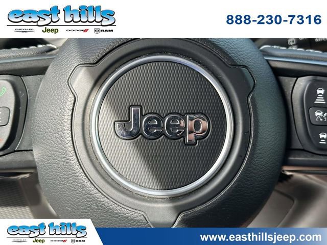 Certified 2025 Jeep Wrangler Unlimited Rubicon AWD/4WD image 29
