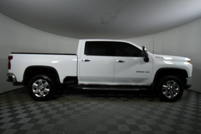 Used 2021 Chevrolet Silverado 3500 LTZ AWD/4WD image 15