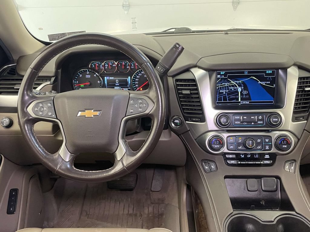 Used 2020 Chevrolet Suburban LT AWD/4WD image 24