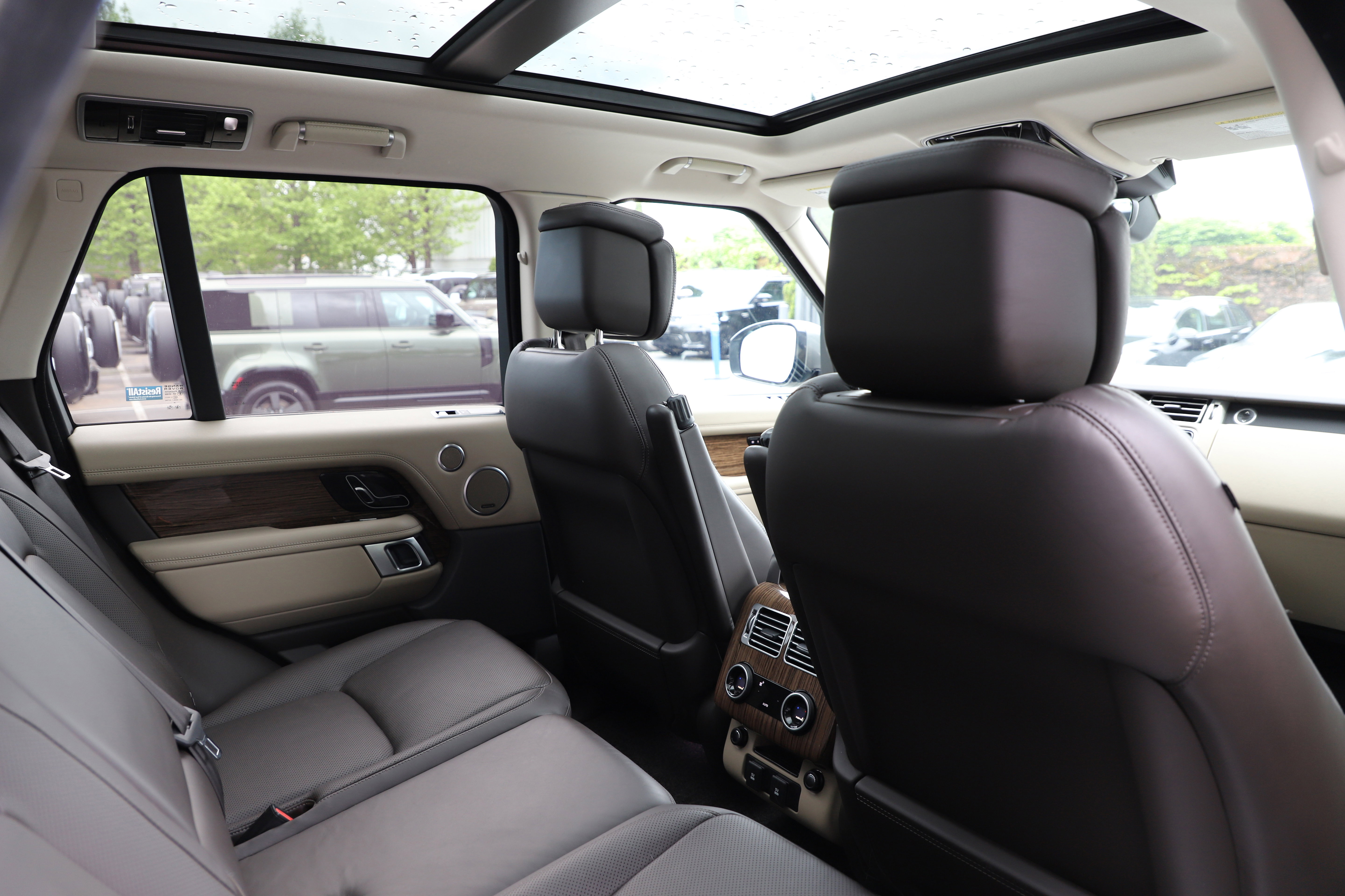 Used 2021 Land Rover Range Rover Westminster Edition AWD/4WD image 11