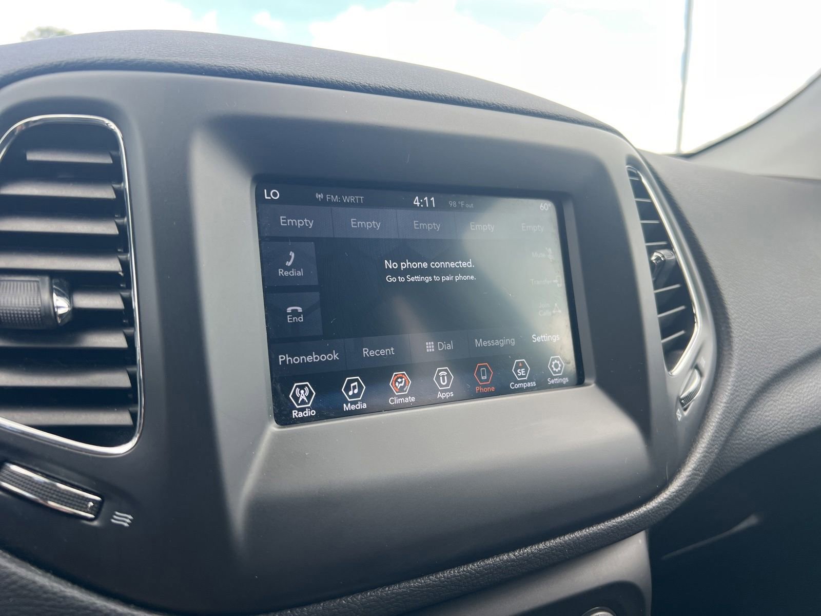 Used 2019 Jeep Compass Sport FWD image 16