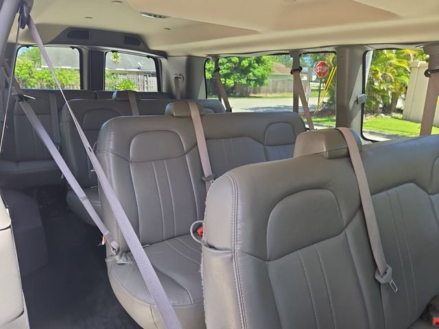 Used 2025 Chevrolet Express 3500 LS RWD image 13