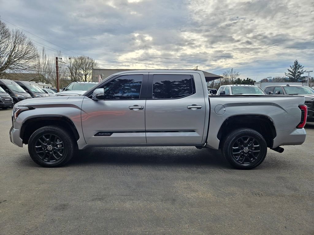 Used 2024 Toyota Tundra Platinum image 4