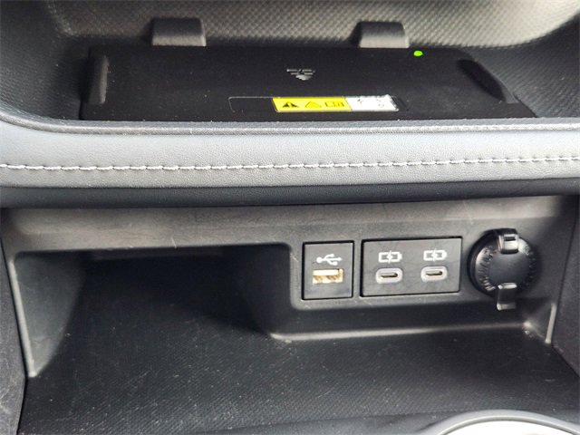 Used 2023 Toyota Highlander XLE image 20