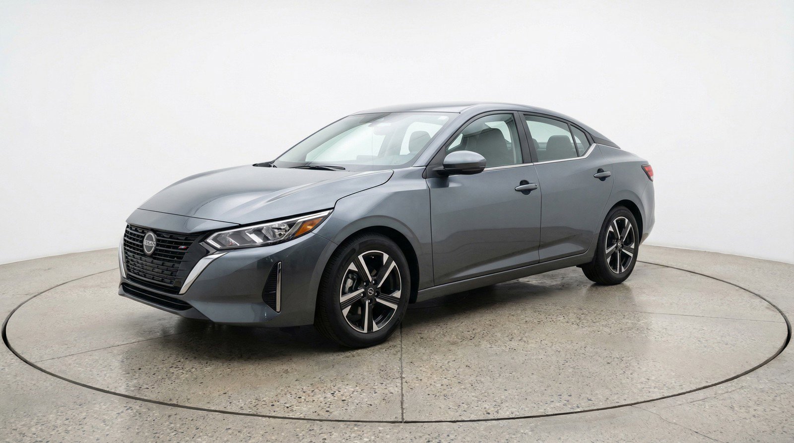 Used 2025 Nissan Sentra SV image 3