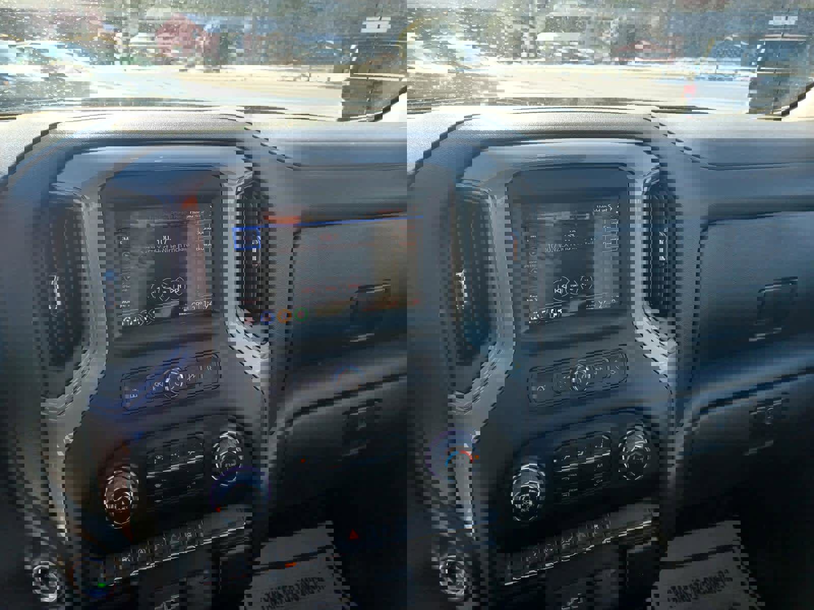 Used 2022 Chevrolet Silverado 1500 Custom w/ LPO, Dark Essentials Package image 11