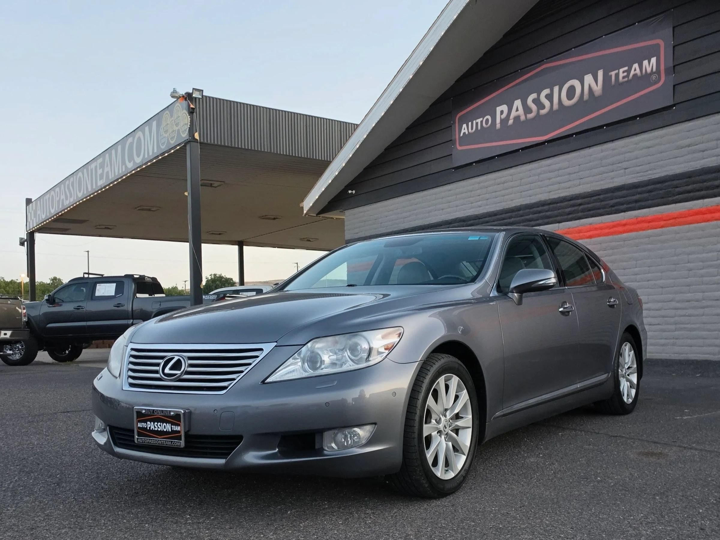 Used 2012 Lexus LS 460 w/ Luxury Value Edition RWD image 1